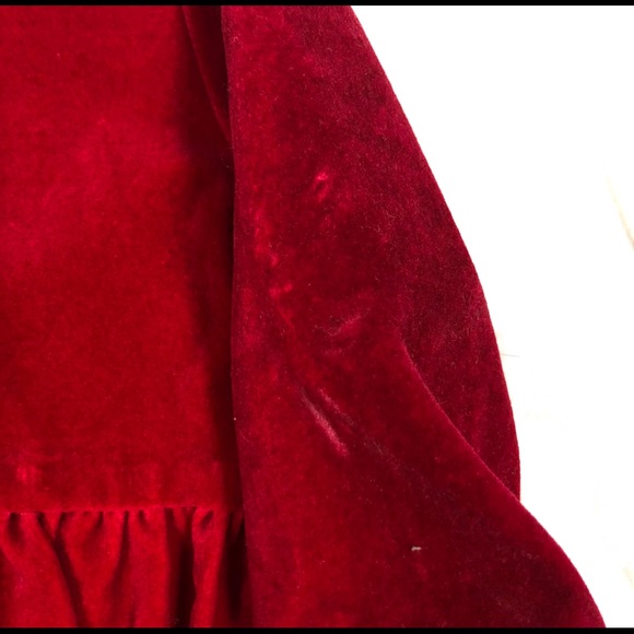 Vintage Carriage Boutique Red Velour Pleated Romper size 3 months - Picture 11 of 13